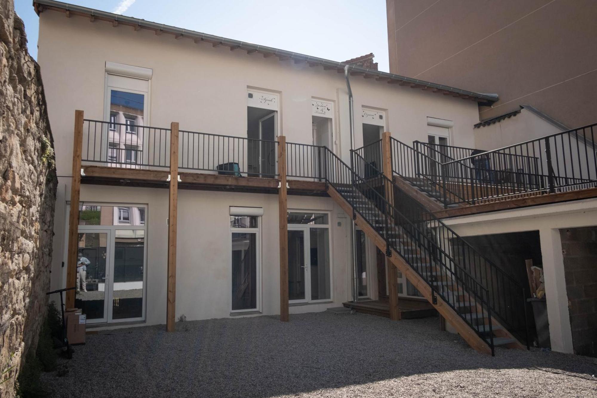 Bibemus Casa Maja - Baignoire Balneo - Parking - Terrasse Appartement Saint-Etienne  Buitenkant foto